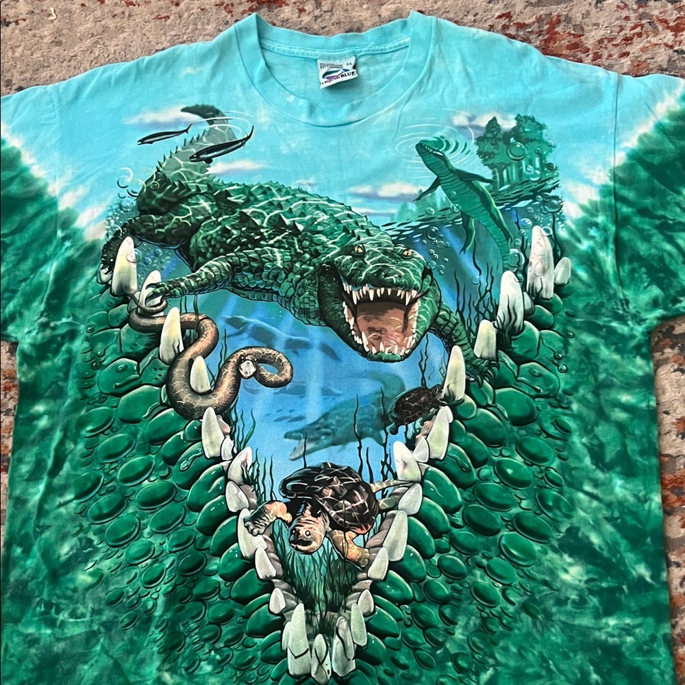 VTG 90s Liquid Blue Alligator Shirt - Green and Blue